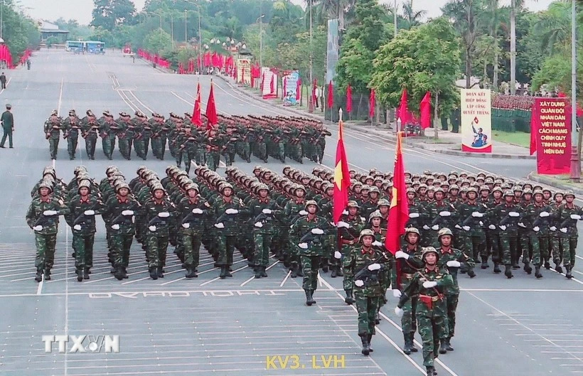 阅兵排练活动。（图片来源：越通社）