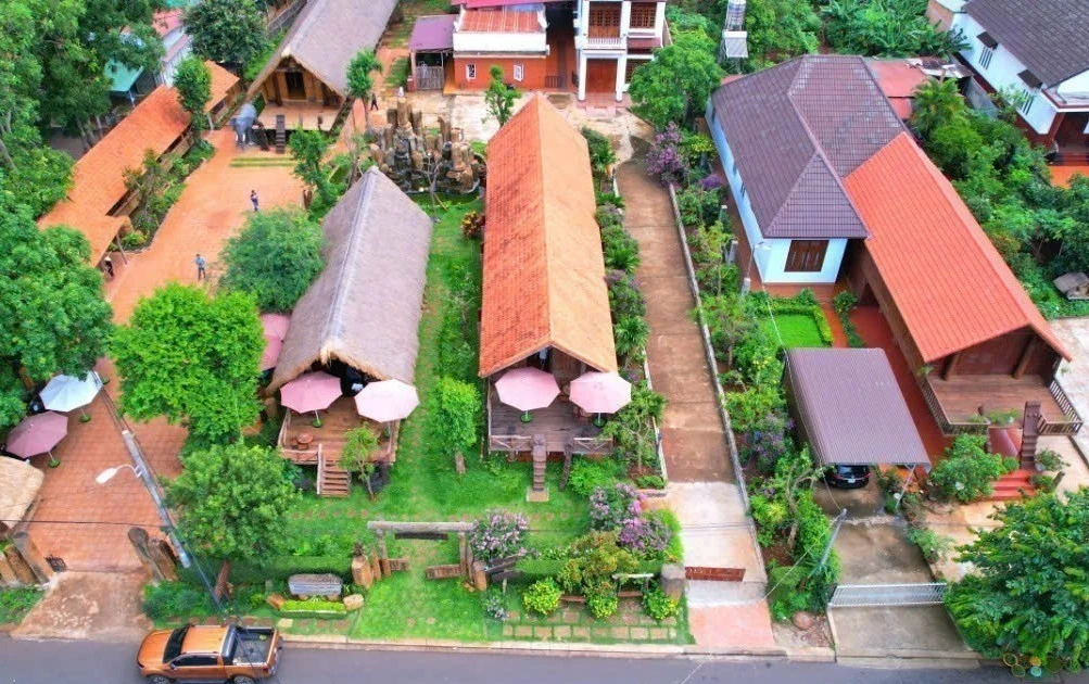 埃地族同胞长屋。（图片来源：越通社）