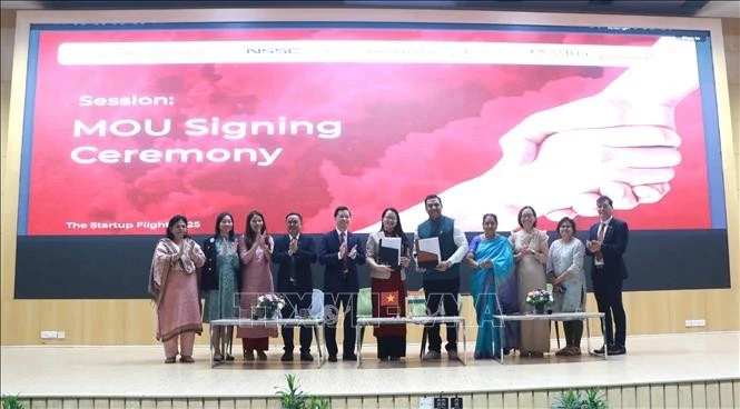 双方签署合作备忘录。（图片来源：越通社）