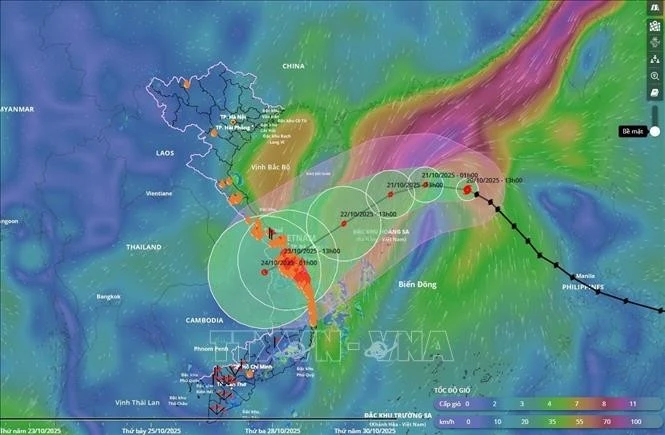 第12号台风移动方向示意图（截至10月20日17时）。（图片来源：越通社）