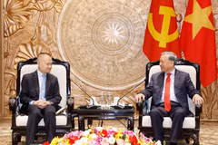 越共中央总书记苏林会见中共中央总书记、国家主席习近平特使刘海星。图自越通社