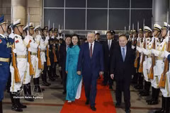 越共中央总书记苏林一行欢送仪式在北京西站举行。图自越通社