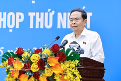越南国会主席陈青敏讲话。图自越通社