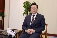 中共第二十届中央委员、广西壮族自治区党委副书记、自治区人民政府主席、党组书记韦韬。图自越通社