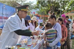 从决议到实践：人民是越南各项决策的主体。图自越通社