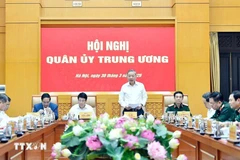 越共中央总书记苏林在中央军委会议上发表指导性讲话。图自越通社