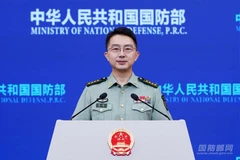 中国国防部新闻局副局长、国防部新闻发言人蒋斌大校。图自CMG