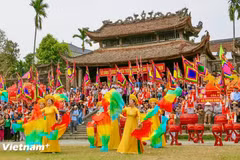 河内市兑处（xứ Đoài）最美祠堂的传统庙会盛大开幕