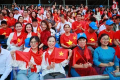 将人民的幸福与生活质量置于各项政策的中心位置