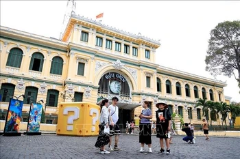 胡志明市中心独特的建筑工程——中央邮政局。图片来源：越通社