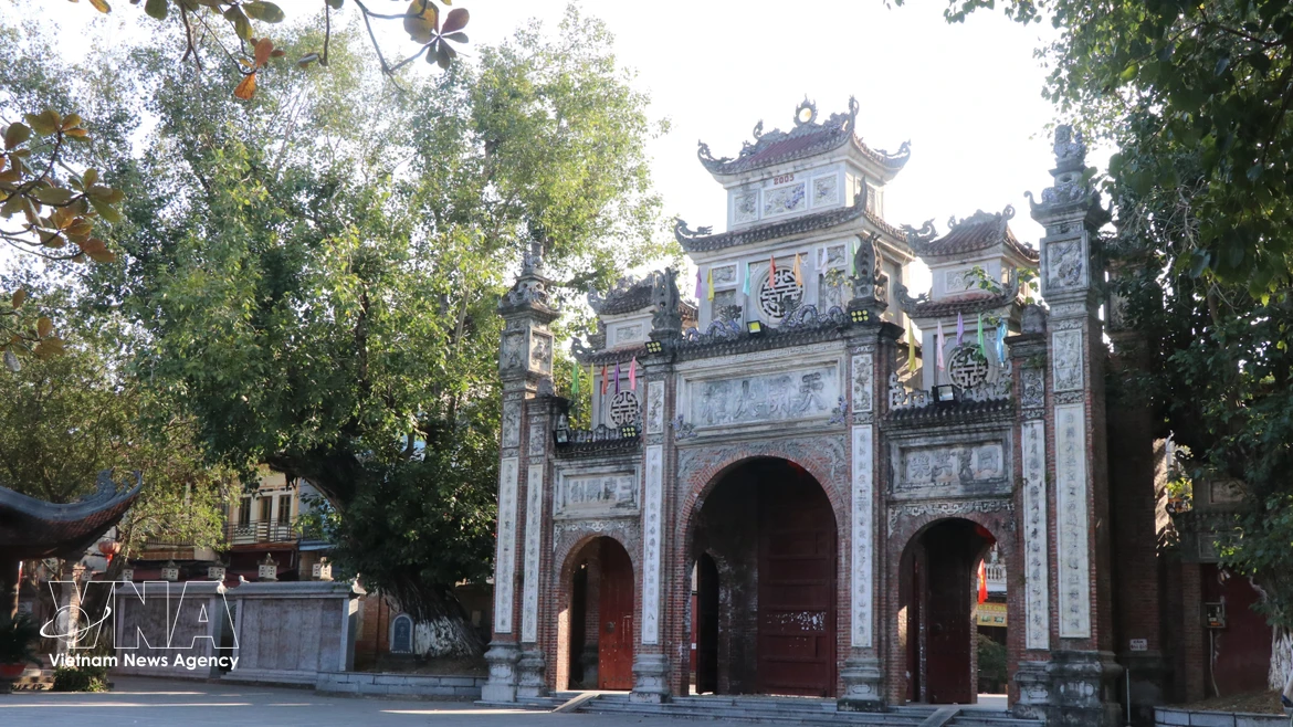 来北宁省探索国家级历史文化遗迹——同骑亭