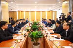 双方进行交换意见。图自越通社