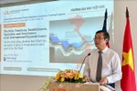 越南教育与培训部副部长阮文福发表讲话。图自越通社