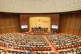 2025年6月27日上午，第十五届国会第九次会议在经过30多天的工作后在河内落下帷幕。图自越通社