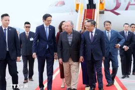 联合国秘书长安东尼奥•古特雷斯抵达河内 开始对越南进行正式访问。图自越通社