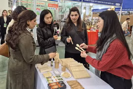 许多国外客商对绿色产品感兴趣 图自越通社