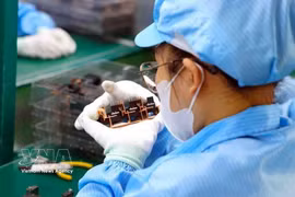电子元件生产 图自越通社