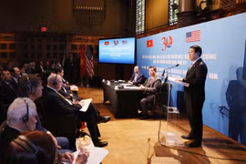 国家主席梁强发表讲话 图自越通社