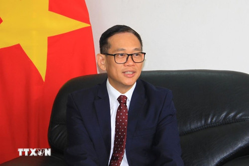 dai-su-tran-quoc-khanh-3112.jpg