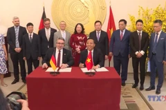 越德签署能源伙伴关系联合声明 开启绿色转型新篇章