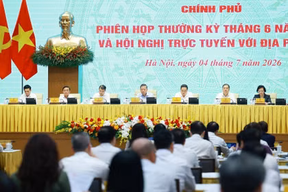 破解制约瓶颈 全力以赴实现经济两位数增长的目标