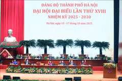 迎接越共十四大：越共河内市第十八次代表大会隆重开幕。图自越通社