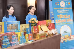 在越南国家品牌国际论坛上展示的"国家品牌"产品。图自越通社
