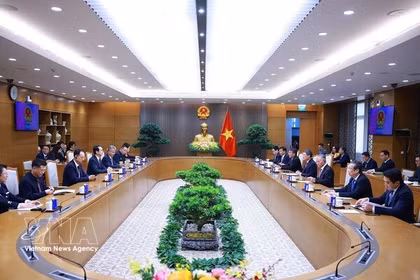 越南政府总理黎明兴会见中国驻越南大使何炜