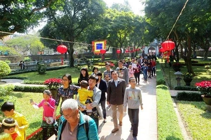 2026年河内旅游开门红：元旦假期旅游收入超2万亿越盾