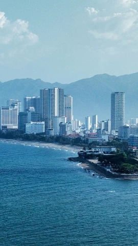 第57号决议：确立在数字时代中的引领作用