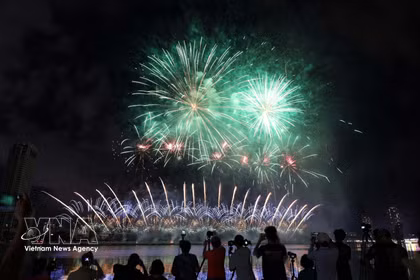 2026年岘港国际烟花节正式开幕
