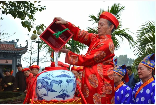 迎水祭鱼仪式：对陈朝祖先表达感恩之心