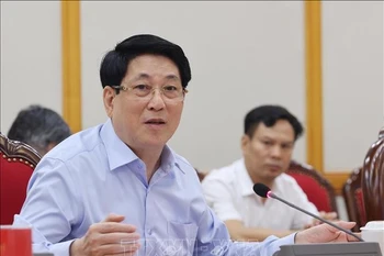 国家主席梁强发言。图自越通社