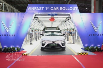 VinFast在印度开售高端电动VF7。图自越通社