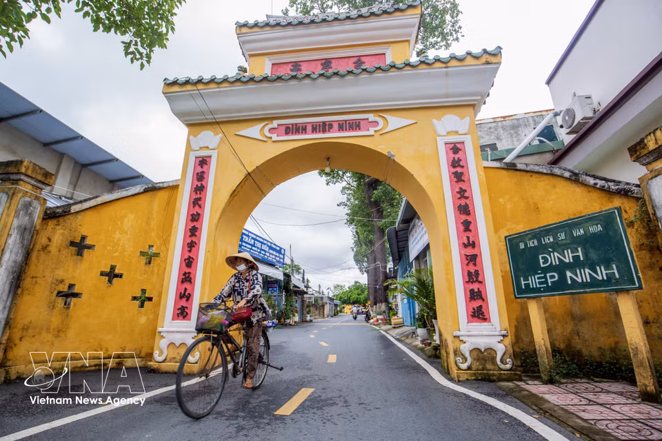 协宁亭独特的建筑，连接着历史、建筑、信仰等价值与开荒、建村、世代守护家乡的故事。图自越通社
