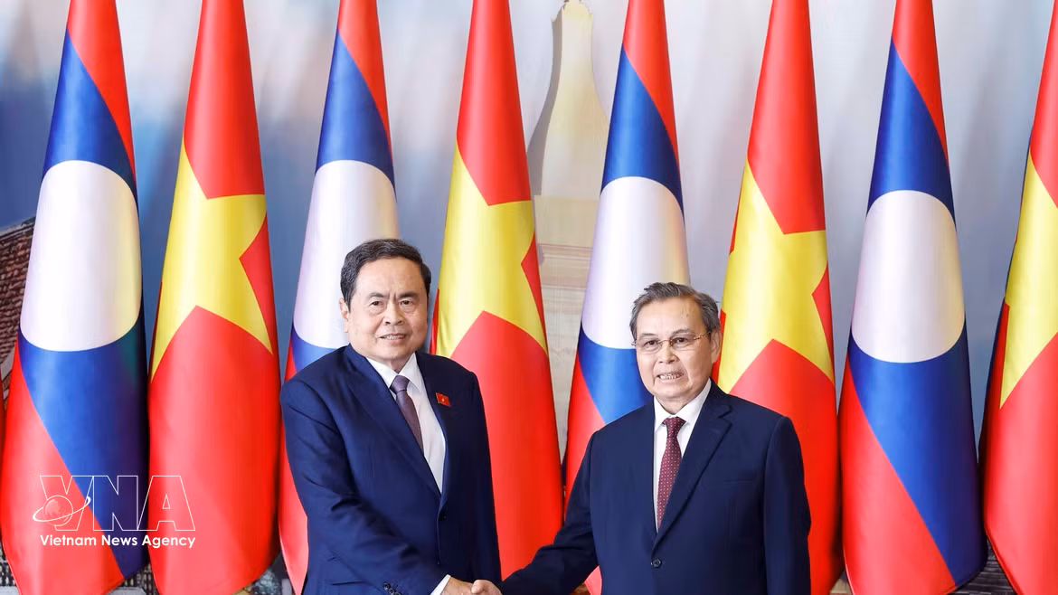 老挝国会主席赛宋蓬·丰威汉——为培育越老友好关系作出贡献的领导人