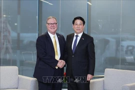 越南国家主席梁强会见华盛顿州副州长丹尼·赫克。图自越通社
