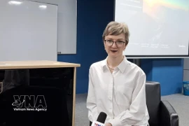 马来西亚泰莱大学国际关系高级讲师 朱莉娅·罗克尼法德博士（Julia Roknifard）。图自越通社