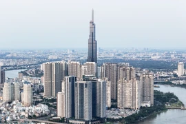 西贡河畔、毗邻胡志明市中心的高端公寓综合体项目持续保持热度。图片来源：越通社