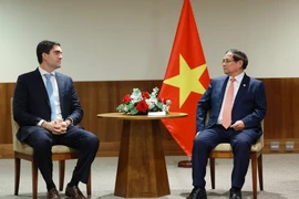 范明政会见巴西淡水河谷公司业务发展总经理丹尼尔·瓜达尔多。图自越通社