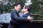 越南政府总理范明政举行隆重仪式欢迎新加坡总理黄循财访越