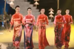 春节临近，越南人在一个月内花近2000亿越盾购买奥黛