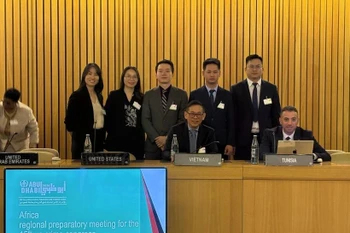 参加筹备会的越南代表团。图自越通社