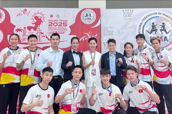越南泰拳队6月1日结束在土耳其的比赛回国。图自互联网