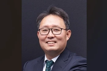 韩国外国语大学（HUFS）越南语系的文学教授朴延宽。图自越通社