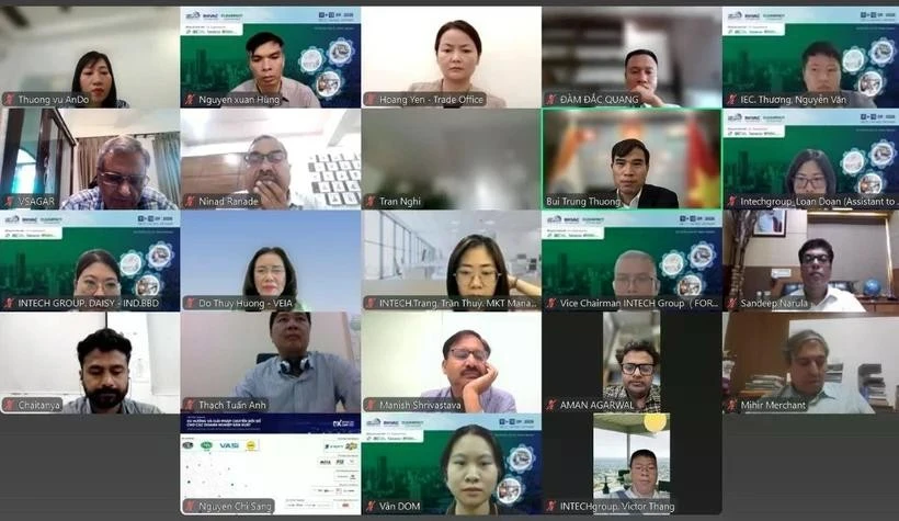 出席研讨会的两国企业代表。(屏幕截图)