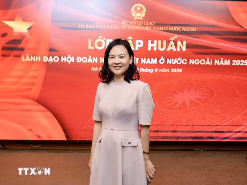 旅法越南创新网络（VINEU France）主任、在欧洲越南青年企业家协会（VYBE）主席陈河梅。图自越通社