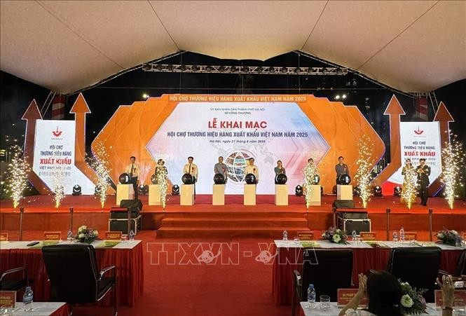 2025年越南出口商品品牌交易会开幕式。图自越通社