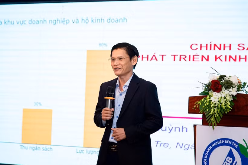 阮必成大学讲师——经济专家黄清田博士。（人物供图）