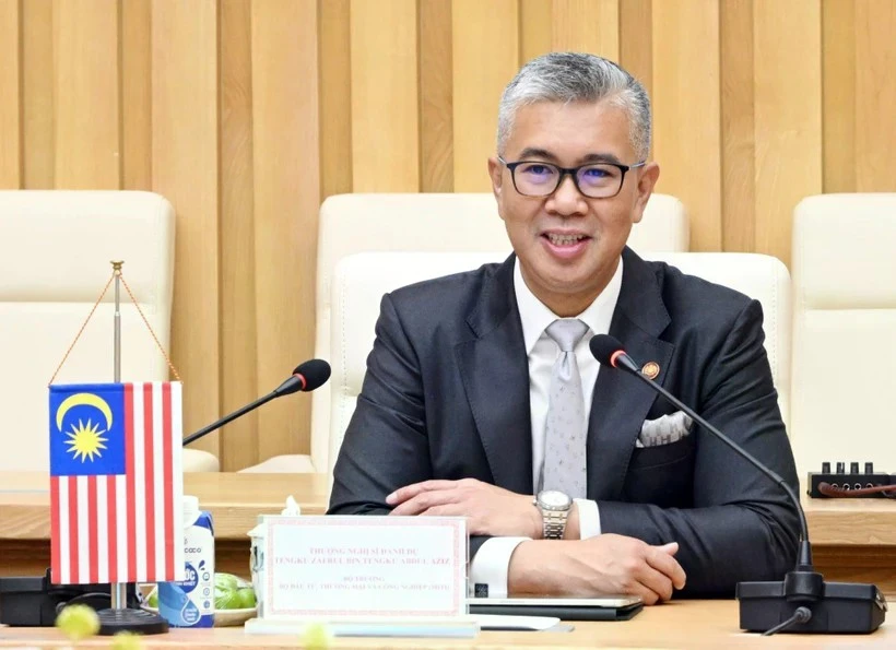 马来西亚投资、贸易与工业部（MITI）部长东姑·扎夫鲁。图自对外信息报